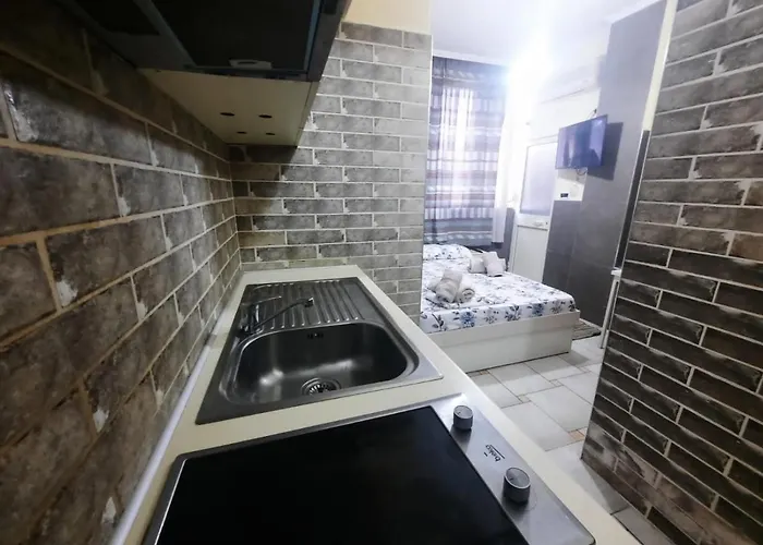 Apartamento Lovely Apt.1-7 Tirana