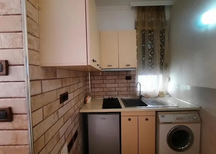 Lovely Apt.1-7 *