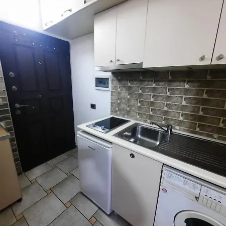 Lovely Apt.1-7 *