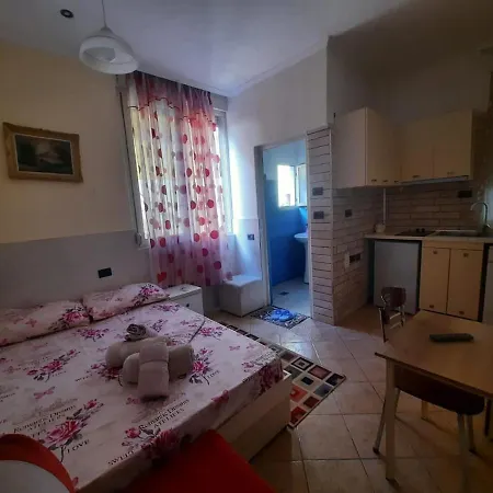 Lovely Apt.1-7 * טיראנה